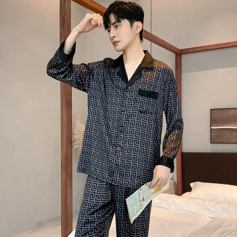 Pajamas Men Spring Summer Thin Ice Silk Luxurious Loose Fitting Home Wear Suit 2