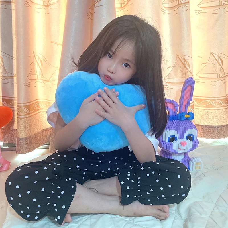 Heart Shaped Pillow Livingroom Cushion Bedroom Sleeping Pillow Lover Gift 4