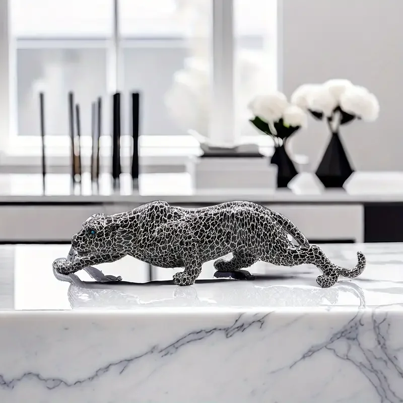 Resin Cheetah Fiugrine Modern 2