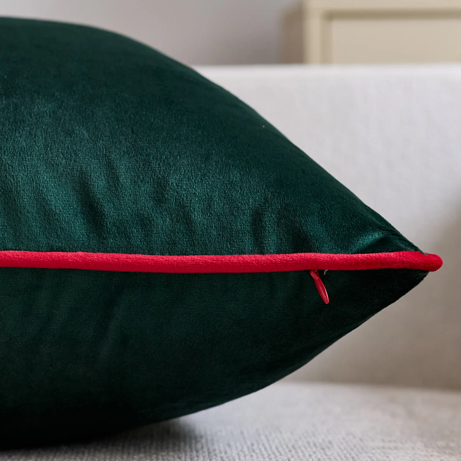 2pcs Luxury Green Red Christmas Pillow Covers 30x50cm 45x45cm Soft Solid Velvet 5