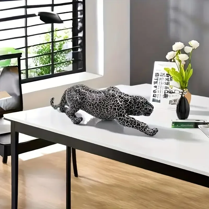 Resin Cheetah Fiugrine Modern 3